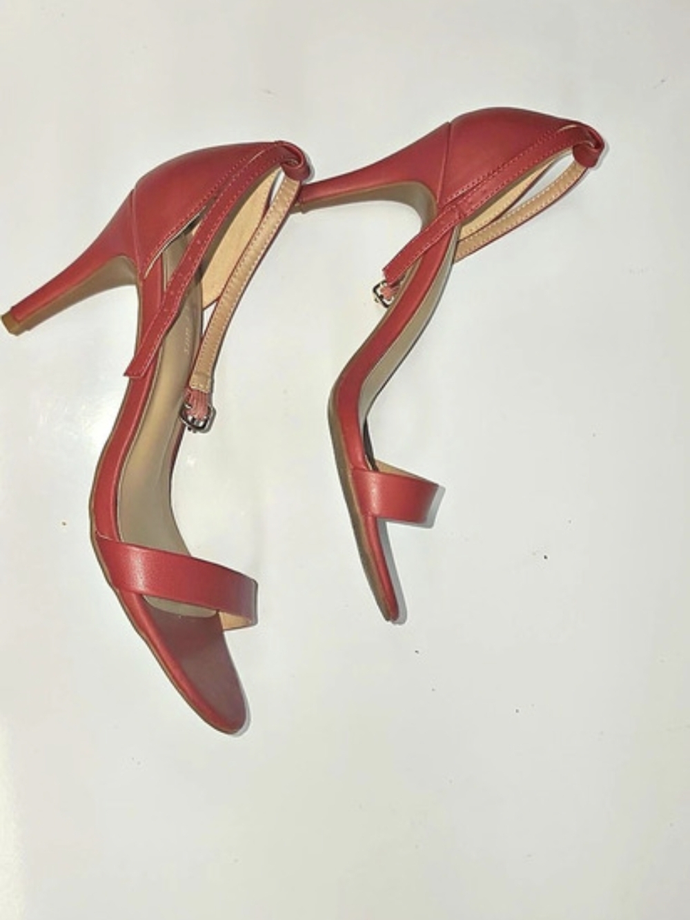 Dream Pairs  Strappy Heels US 8